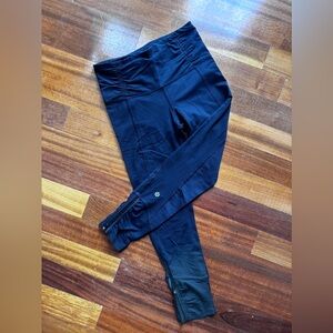 Lululemon 7/8 black leggings - size 4